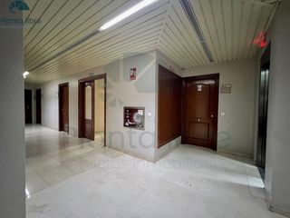 Oficina en venta en Centro en Logroño