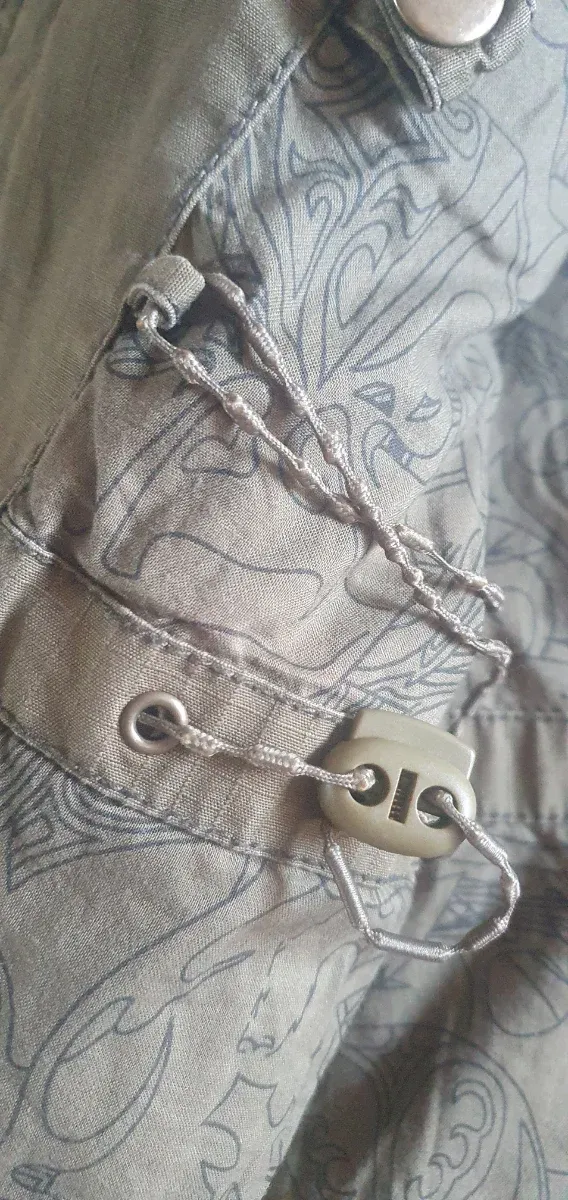 Chaqueta niño verde militar H&M