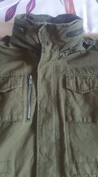 Chaqueta niño verde militar H&M