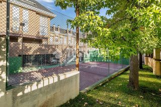 Piso en venta en Yucatán - Las Cornisas en Rozas de Madrid (Las)