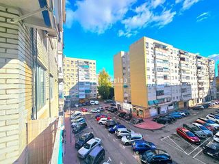 Piso en venta en Reyes Católicos en Alcalá de Henares