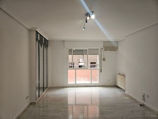 Piso en venta en La Serna en Fuenlabrada