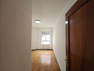 Piso en venta en La Serna en Fuenlabrada