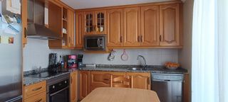 Casa adosada en venta en Hellín