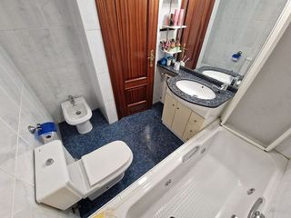 Casa adosada en venta en Lezo