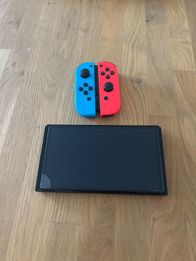 Nintendo Switch OLED Azul/Rojo