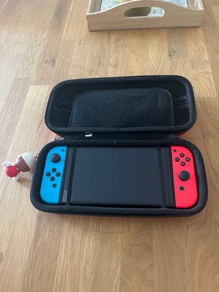 Nintendo Switch OLED Azul/Rojo