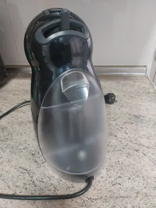 Cafetera Nescafé Dolce Gusto Negra