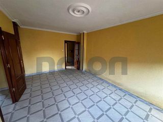 Piso en venta en Bailén
