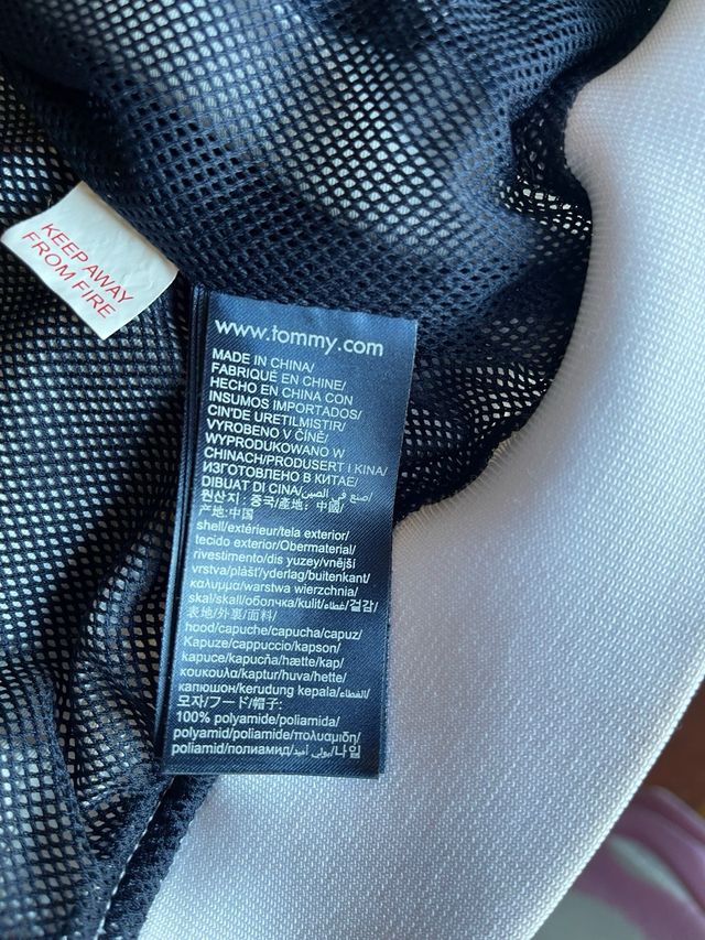 Cazadora Tommy Hilfiger Blanca T 10 años