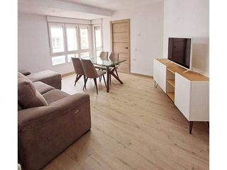 Piso en venta en Crucero - Pinilla en León