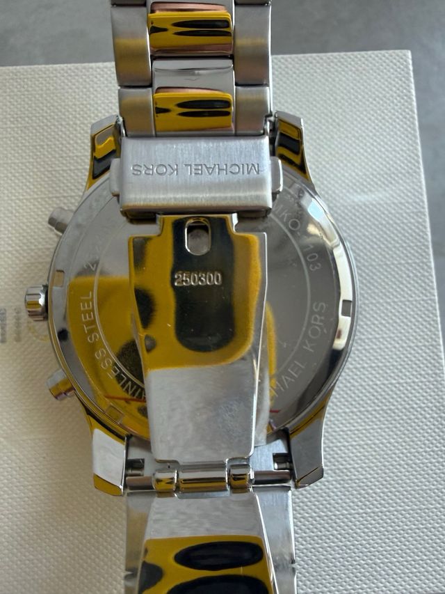 Reloj Michael Kors Mujer Dorado y Plateado