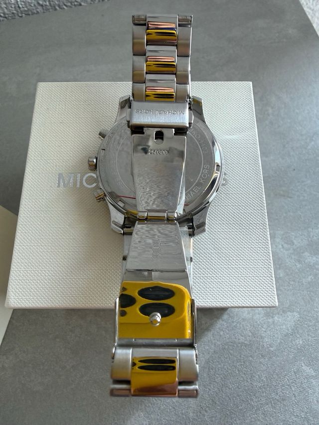 Reloj Michael Kors Mujer Dorado y Plateado