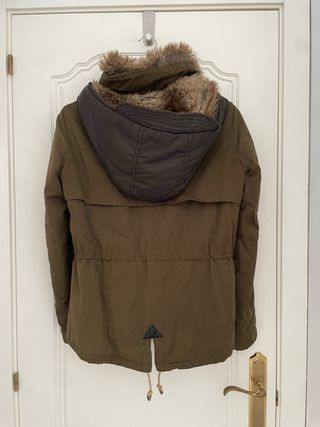 Abrigo Zara con pelo