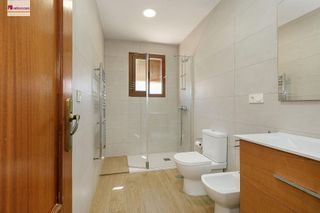 Casa adosada en venta en Ogíjares