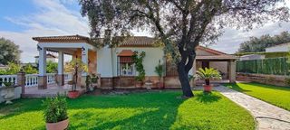 Chalet en venta en Gerena