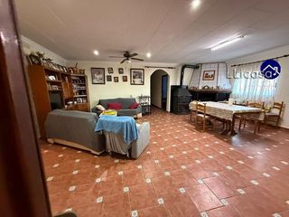 Chalet en venta en Vilamarxant