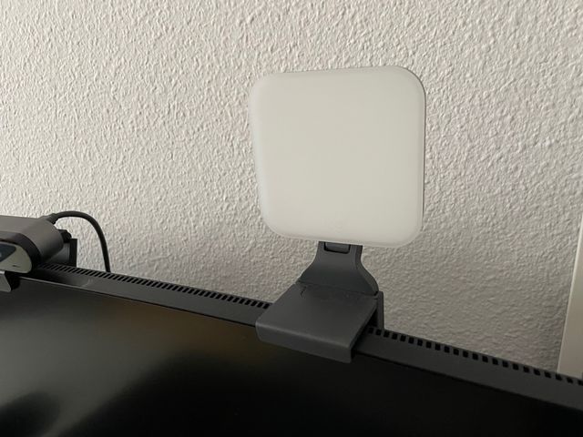 Luz LED logitech para streaming y videollamadas