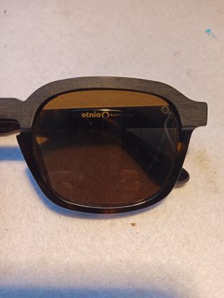 Gafas de sol Etnia Barcelona negras y marrones