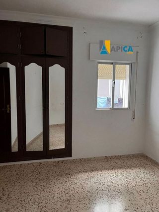 Piso en venta en La Banda - Campo de Fútbol en Chiclana de la Frontera