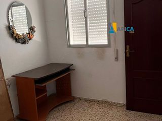 Piso en venta en La Banda - Campo de Fútbol en Chiclana de la Frontera