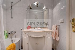 Piso en venta en Amara - Berri en San Sebastián-Donostia