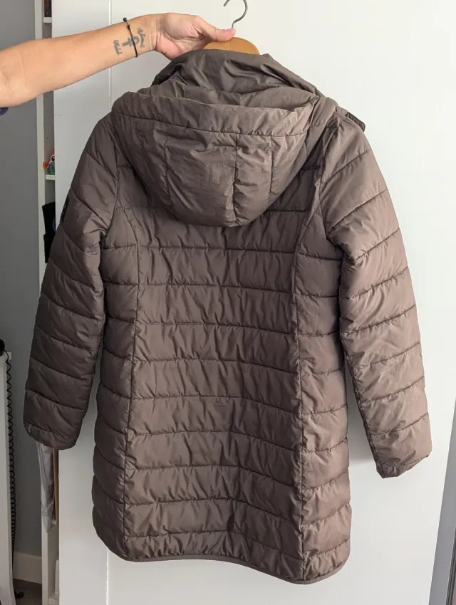 Plumas mujer Ecoalf marrón