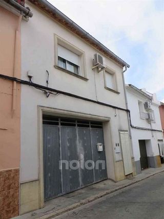Casa adosada en venta en Carcaixent