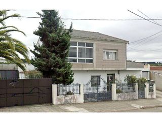 Casa en venta en Lalín