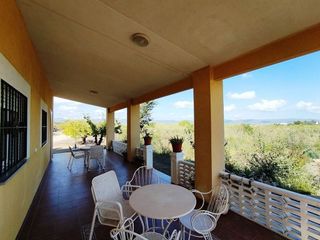 Chalet en venta en Albaida