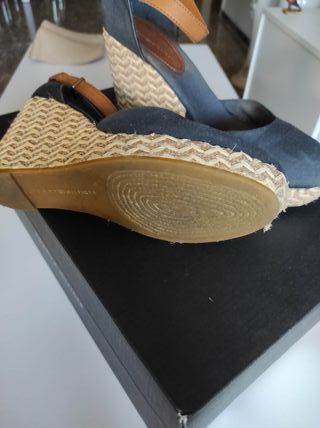 Sandalias cuña Tommy Hilfiger azul/marrón T39