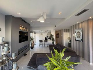 Chalet en venta en Campos de Golf - Villa Martin - Los Dolses en Orihuela