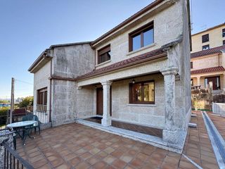 Chalet en venta en Campo Lameiro