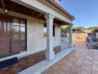 Chalet en venta en Campo Lameiro