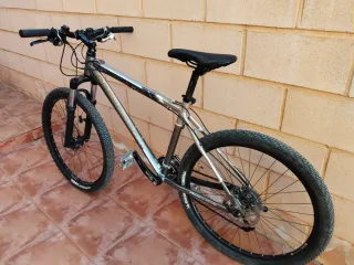 ✅ Bicicleta Montaña Rockrider 8.1