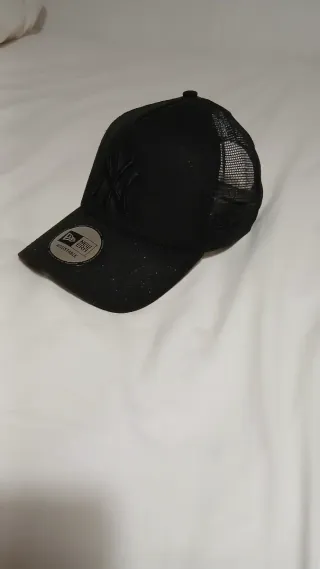 Lote 4 Gorras New Era, Nike, Under Armour