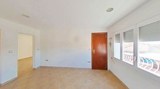 Piso en venta en Creu de Barberà en Sabadell