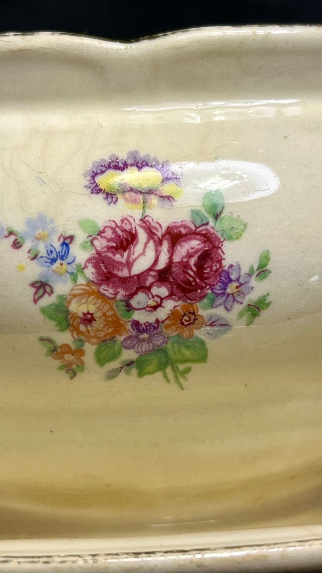 Salsera in porcellana retrò "RIVIERA"