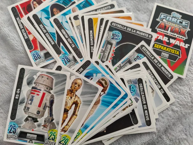 39 Cromos distintos Star Wars Topps Force Attax  