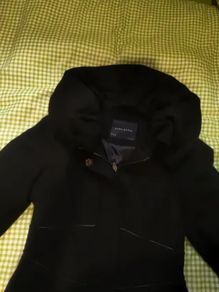 Abrigo Zara Negro Talla M