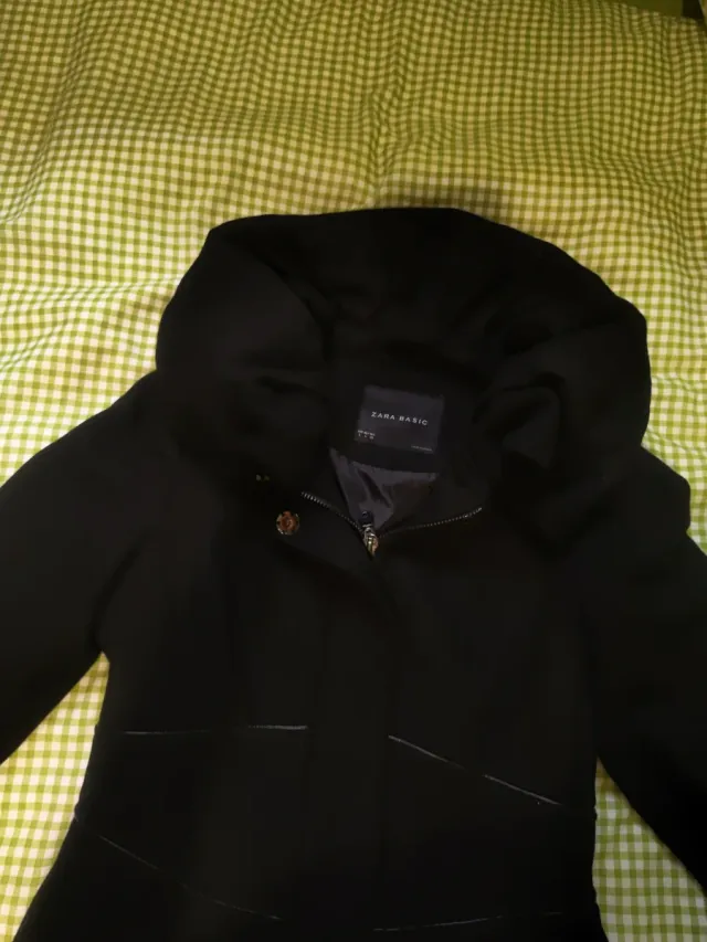 Abrigo Zara Negro Talla M