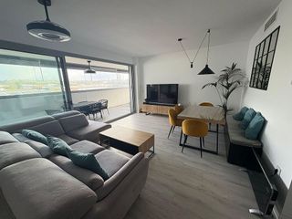 Piso en venta en Santa Rosa - Valdeolleros en Córdoba
