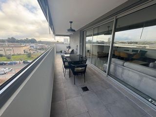 Piso en venta en Santa Rosa - Valdeolleros en Córdoba