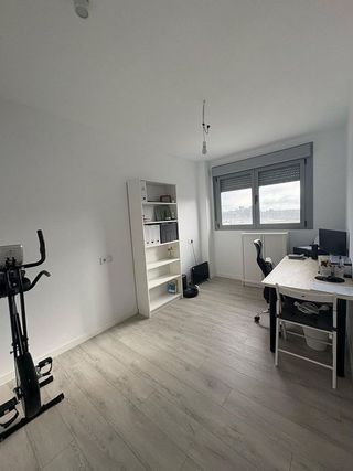 Piso en venta en Santa Rosa - Valdeolleros en Córdoba