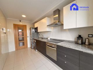 Piso en venta en Milán - Pumarín - Teatinos en Oviedo