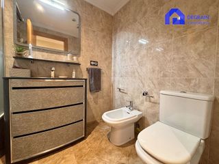 Piso en venta en Milán - Pumarín - Teatinos en Oviedo