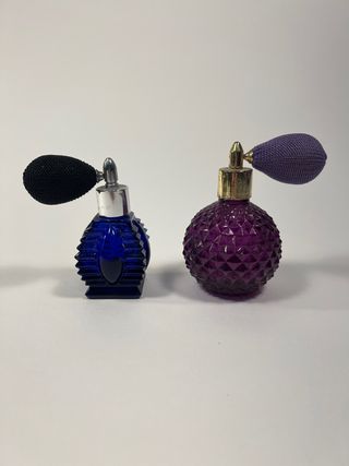 Bottiglie di profumo vintage in vetro (2 pz)
