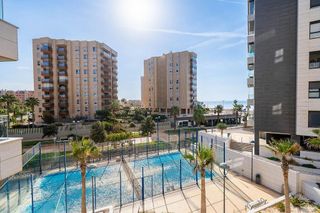 Piso en venta en Nueva Almería - Cortijo Grande - Vega de Acá en Almería