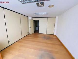 Oficina en alquiler en Centro en Logroño