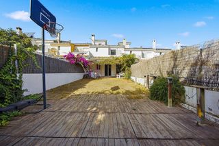 Casa adosada en venta en San Enrique-Guadiaro-Pueblo Nuevo en San Roque